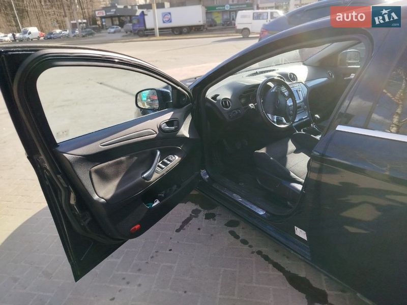 Лифтбек Ford Mondeo 2008 в Запорожье