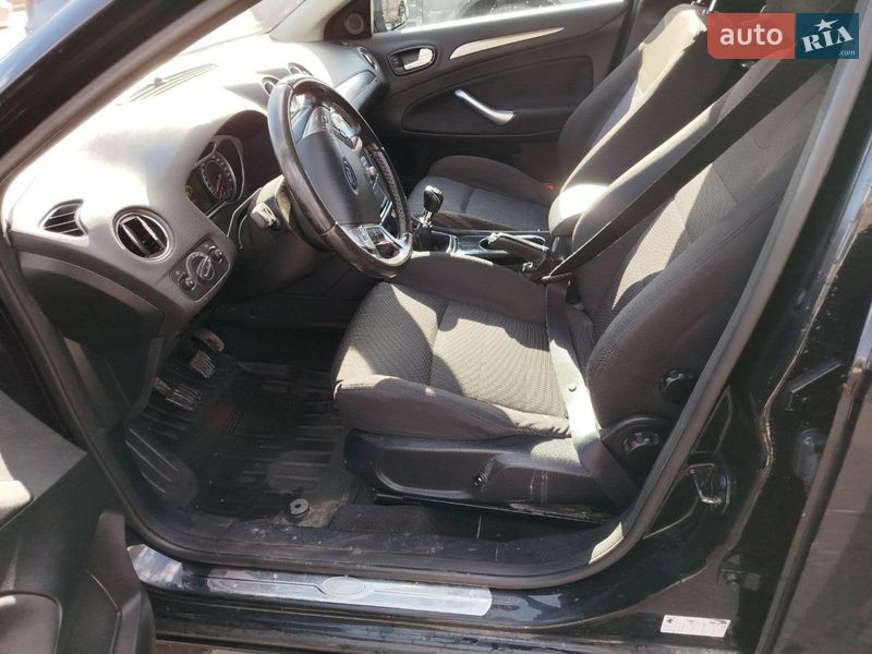 Лифтбек Ford Mondeo 2008 в Запорожье