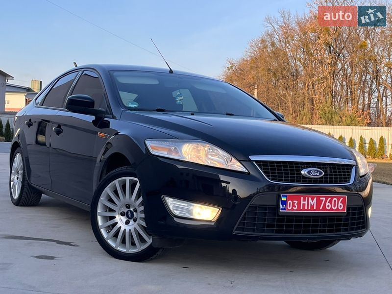 Лифтбек Ford Mondeo 2008 в Луцке
