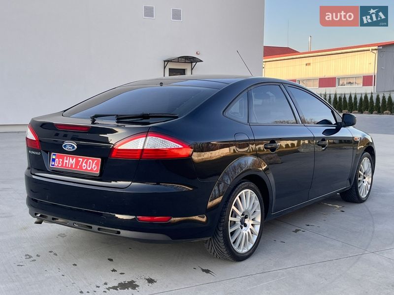 Лифтбек Ford Mondeo 2008 в Луцке