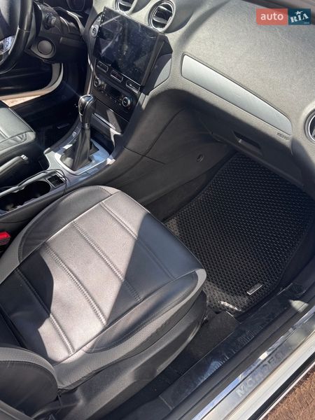 Лифтбек Ford Mondeo 2013 в Чернигове