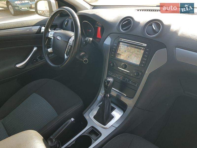 Универсал Ford Mondeo 2013 в Ровно