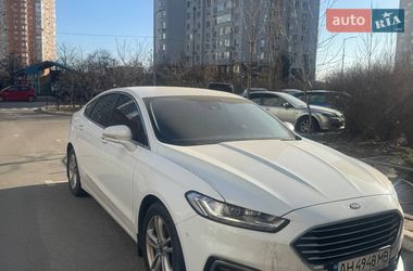 Лифтбек Ford Mondeo 2019 в Киеве