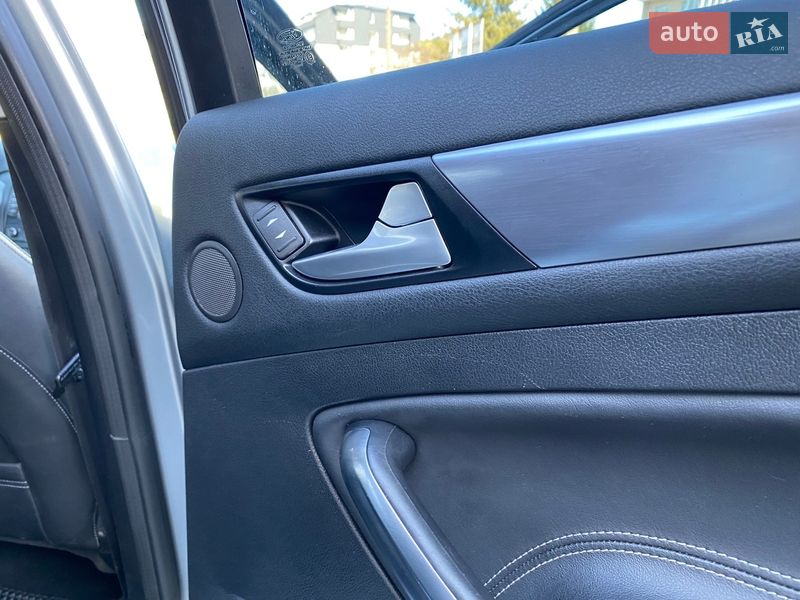 Універсал Ford Mondeo 2013 в Львові