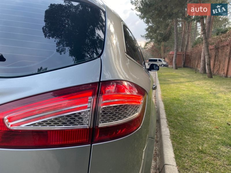 Універсал Ford Mondeo 2013 в Львові