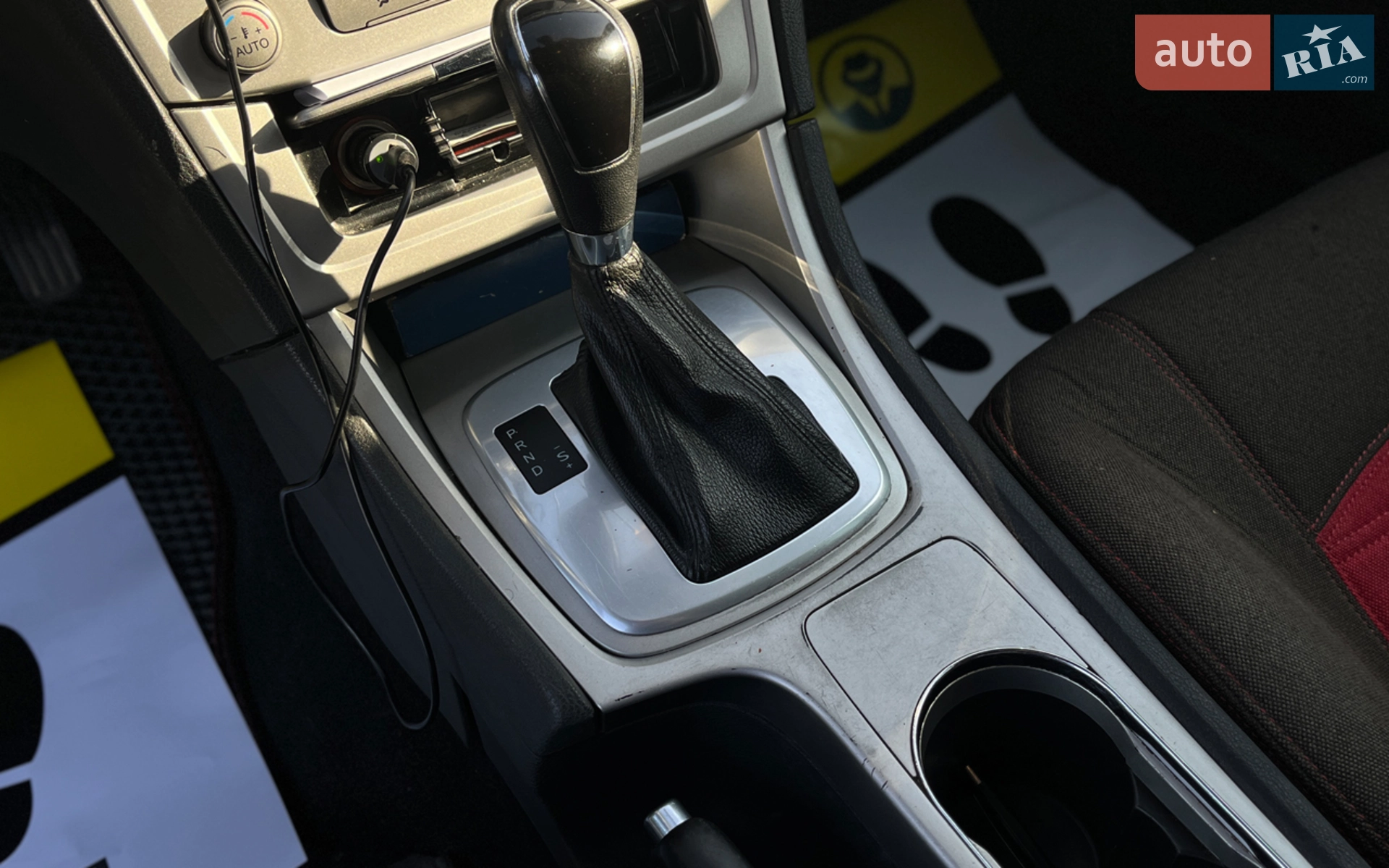 2010 Ford Mondeo - мініатюра 16