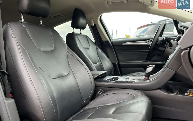 Седан Ford Mondeo 2018 в Коломые