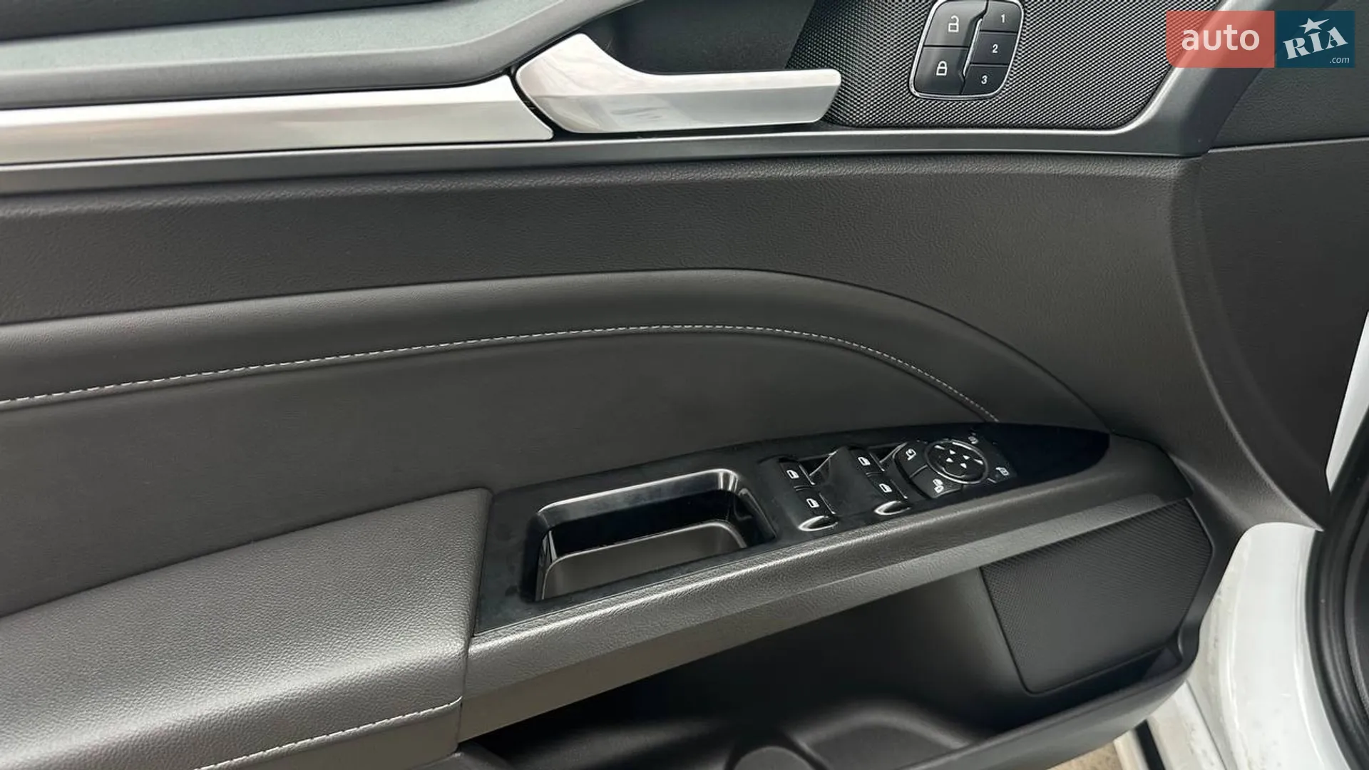 2016 Ford Mondeo - мініатюра 10