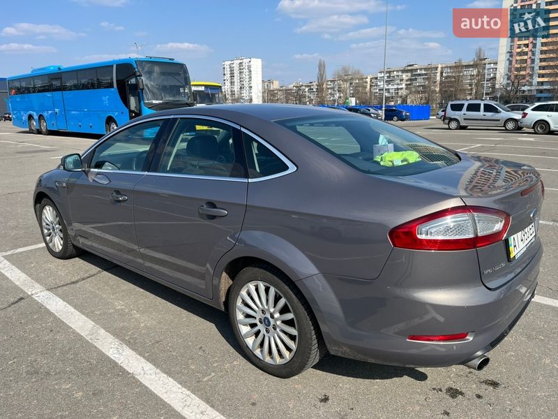 Седан Ford Mondeo 2012 в Киеве