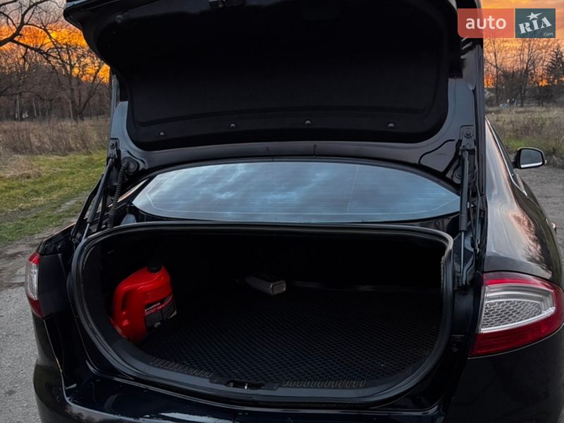 Седан Ford Mondeo 2011 в Ямполе фото 10 Седан Ford Mondeo 2011 в Ямполе