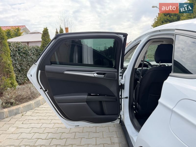 Лифтбек Ford Mondeo 2017 в Одессе фото 25 Лифтбек Ford Mondeo 2017 в Одессе