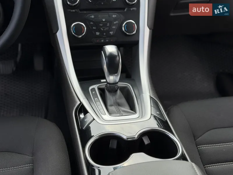 Ford Mondeo 2017 VIN WF0EXXWPCEHJ88817 фото оголошення 30 з 92