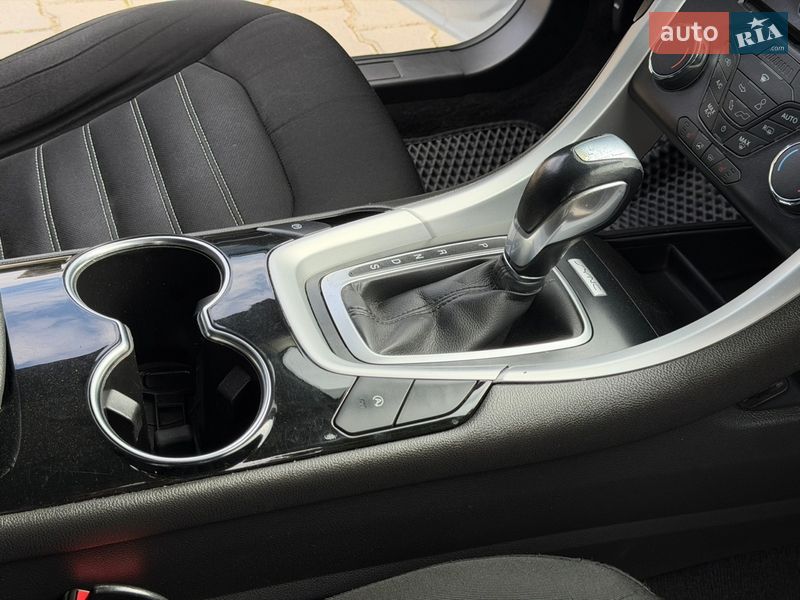 Лифтбек Ford Mondeo 2017 в Одессе фото 50 Лифтбек Ford Mondeo 2017 в Одессе