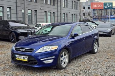 Лифтбек Ford Mondeo 2014 в Львове