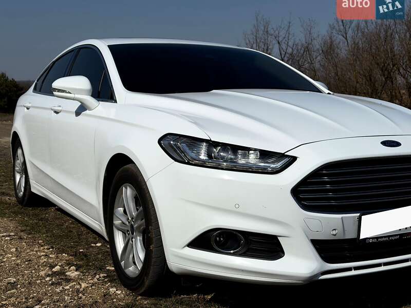 Седан Ford Mondeo 2016 в Николаеве
