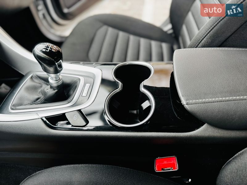 Универсал Ford Mondeo 2016 в Здолбунове