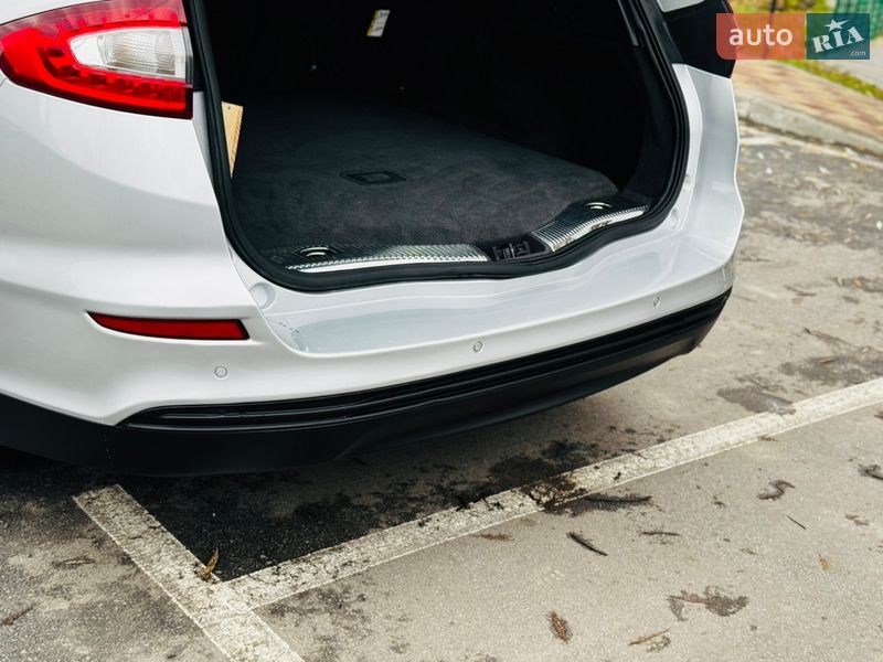 Универсал Ford Mondeo 2016 в Здолбунове