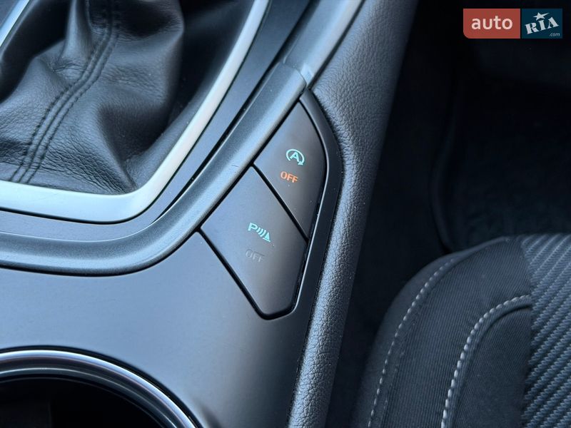 Лифтбек Ford Mondeo 2017 в Киеве фото 33 Лифтбек Ford Mondeo 2017 в Киеве