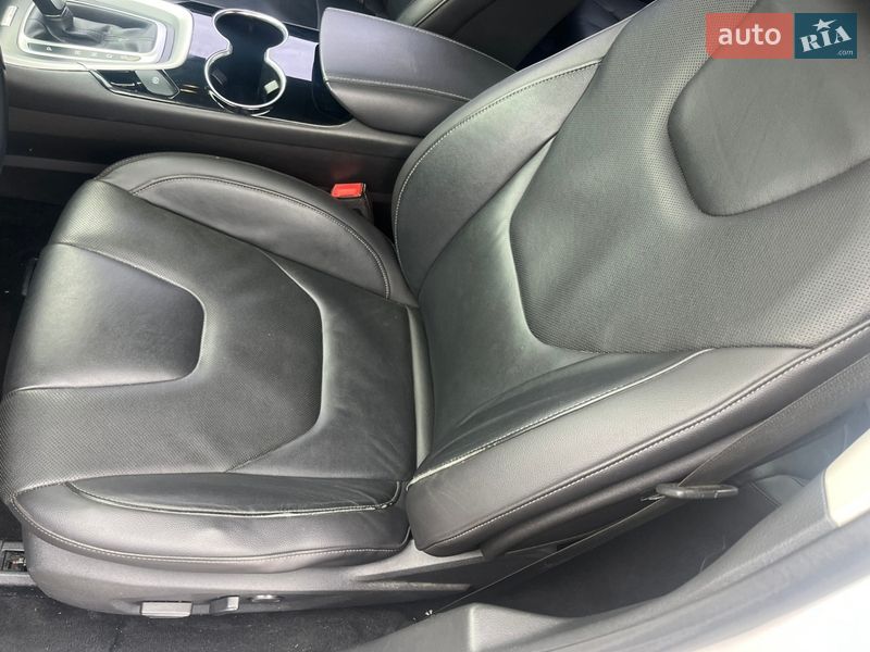 Седан Ford Mondeo 2015 в Киеве фото 11 Седан Ford Mondeo 2015 в Киеве
