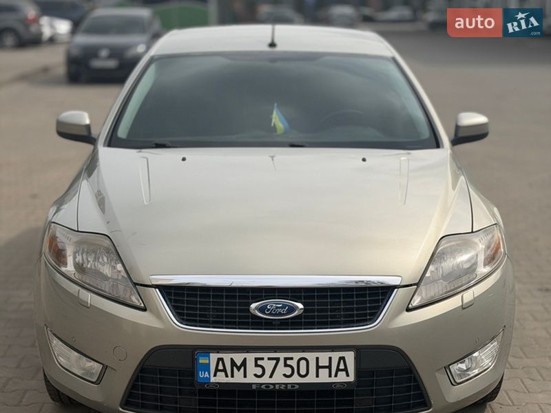 Седан Ford Mondeo 2010 в Житомирі