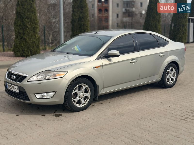 Седан Ford Mondeo 2010 в Житомирі