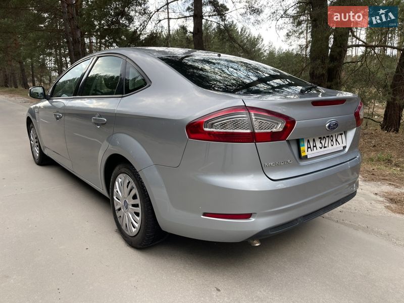 Седан Ford Mondeo 2014 в Славуті фото 30 Седан Ford Mondeo 2014 в Славуті