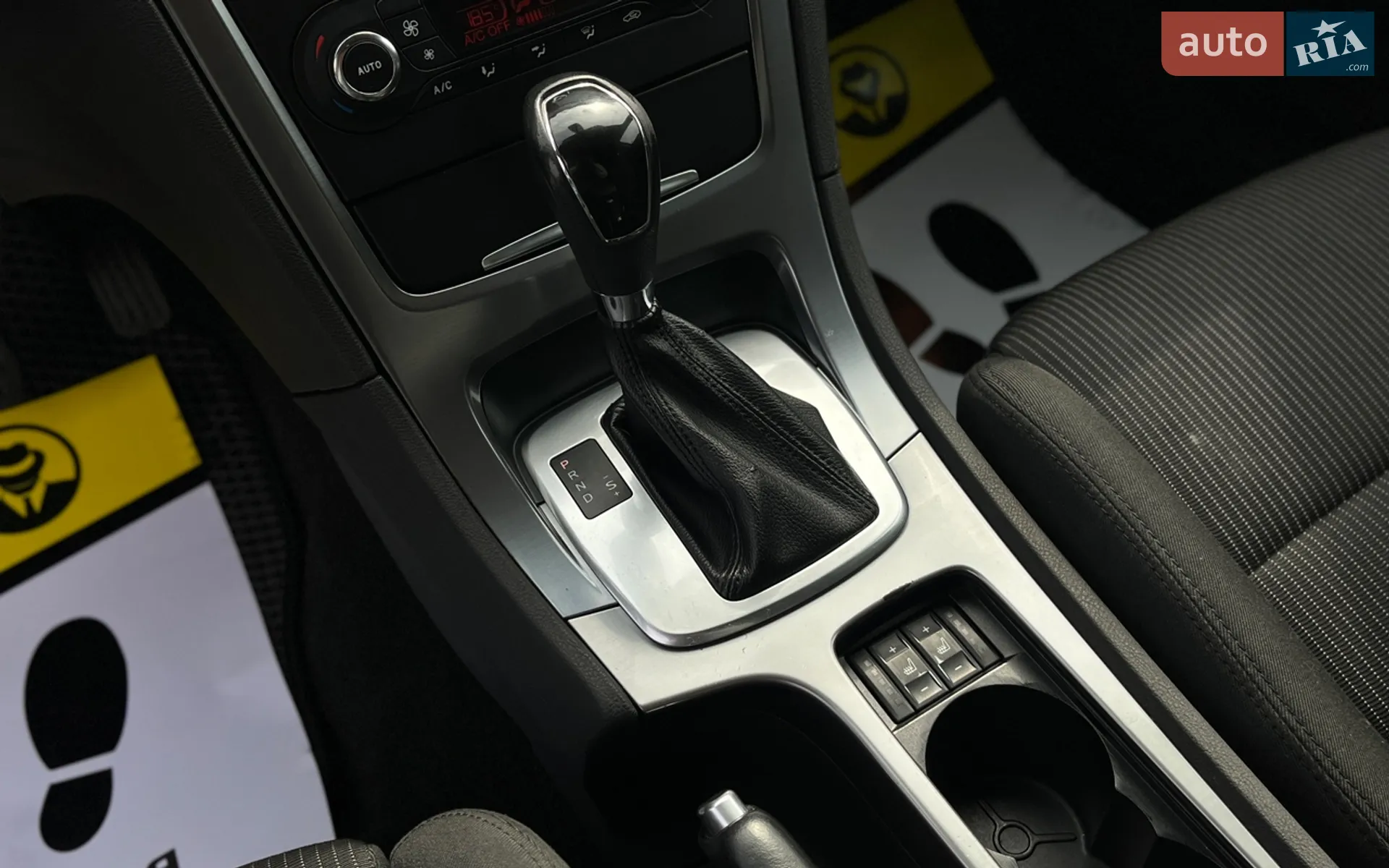 2013 Ford Mondeo - мініатюра 17