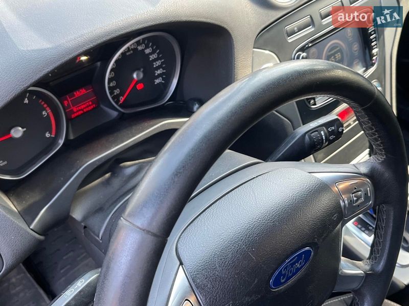 Седан Ford Mondeo 2013 в Києві фото 32 Седан Ford Mondeo 2013 в Києві
