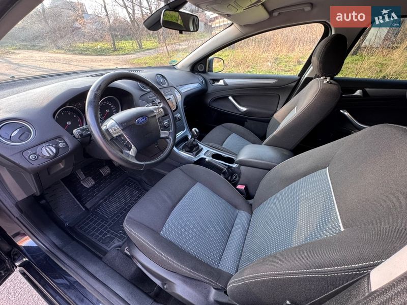Універсал Ford Mondeo 2011 в Полтаві