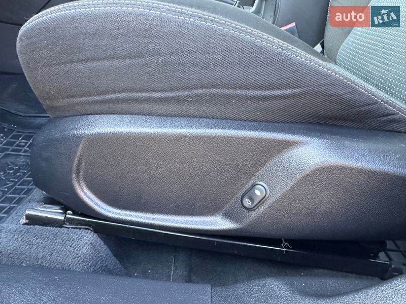 Універсал Ford Mondeo 2011 в Полтаві