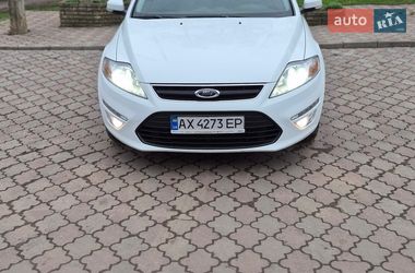 Ліфтбек Ford Mondeo 2014 в Краснограді