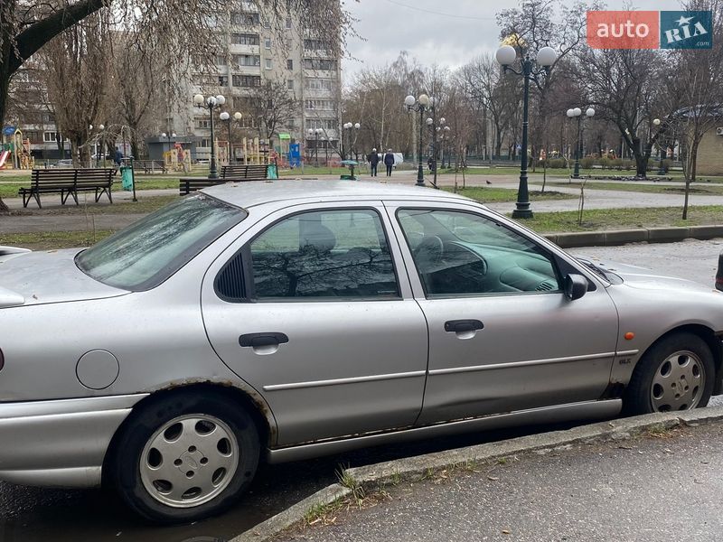Седан Ford Mondeo 1994 в Харькове