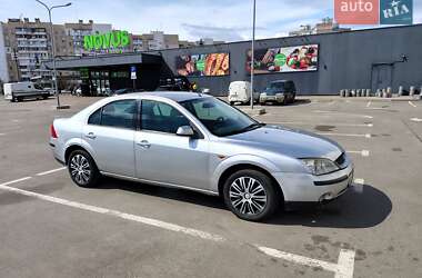 Седан Ford Mondeo 2001 в Киеве