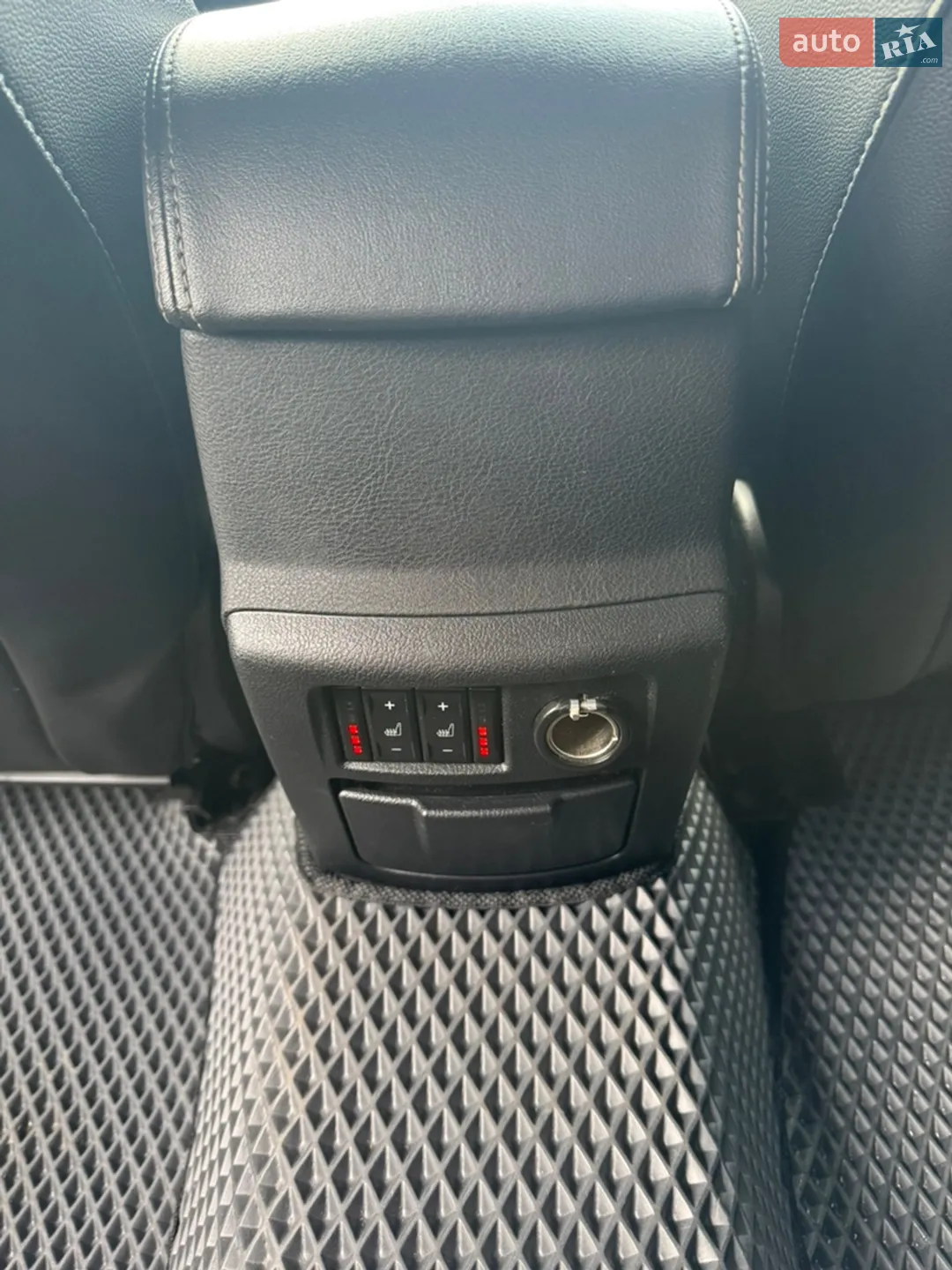 2013 Ford Mondeo - мініатюра 26
