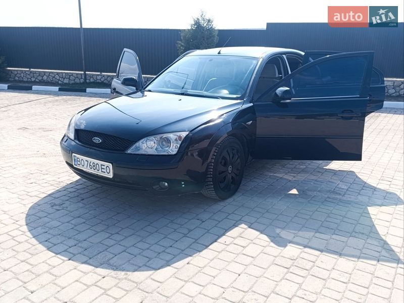 Лифтбек Ford Mondeo 2002 в Тернополе