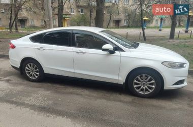 Лифтбек Ford Mondeo 2016 в Киеве