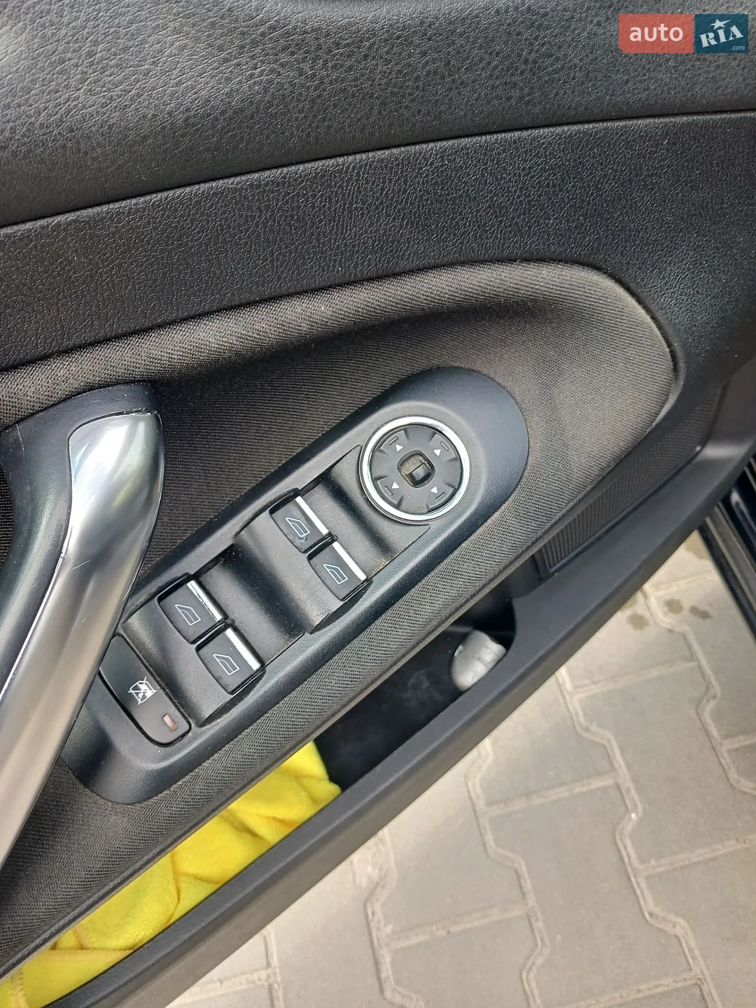 2010 Ford Mondeo - мініатюра 11