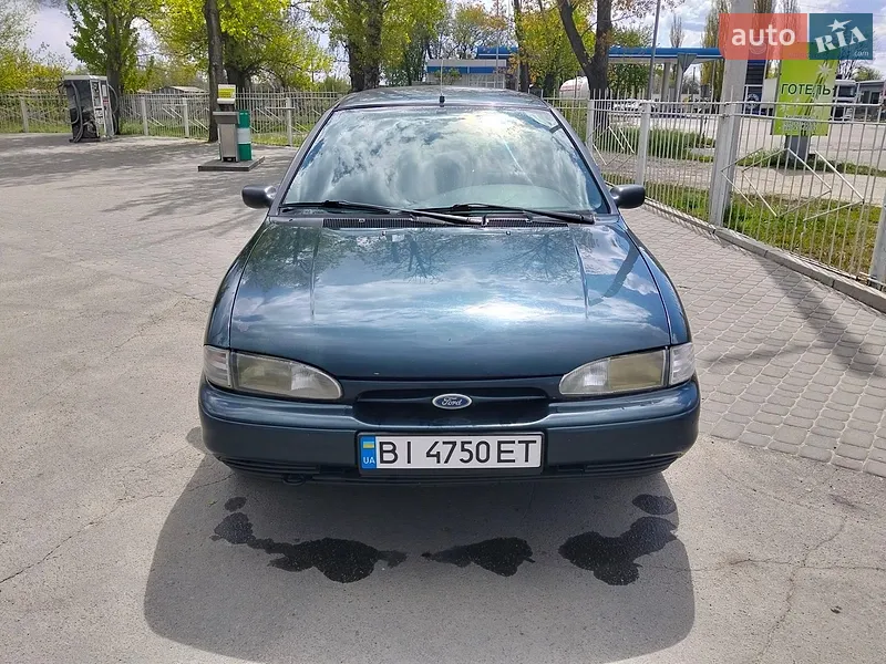 Ford Mondeo 1994 VIN WF0AXXGBBARJ60861 фото оголошення 2 з 63