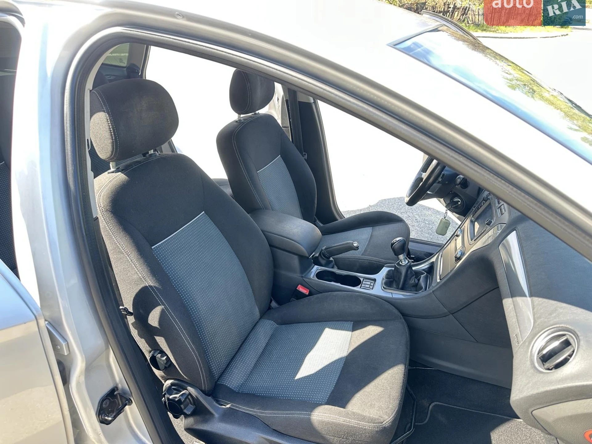 2010 Ford Mondeo - мініатюра 26