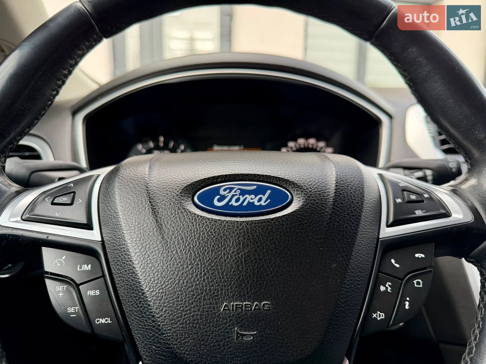 2018 Ford Mondeo - мініатюра 32