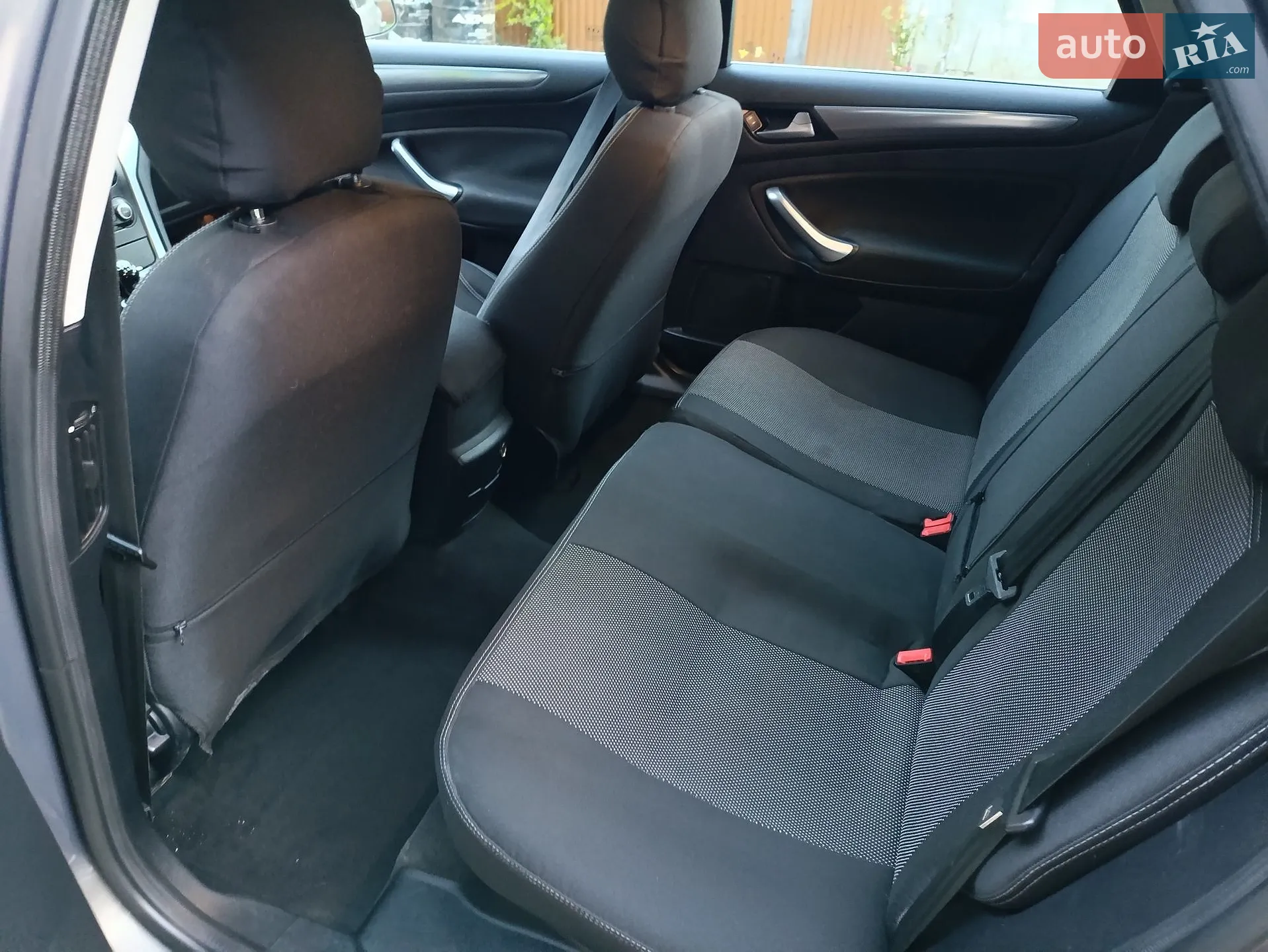 2011 Ford Mondeo - мініатюра 16