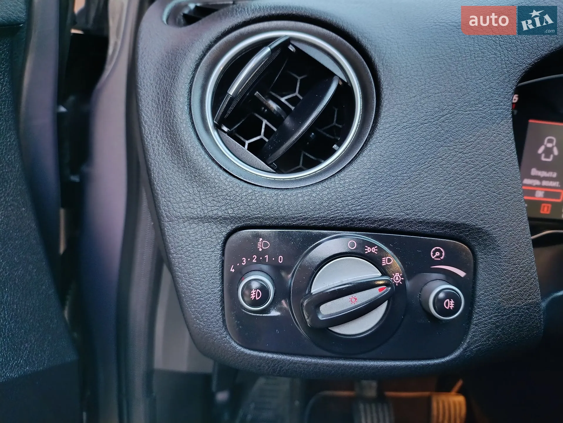 2011 Ford Mondeo - мініатюра 12