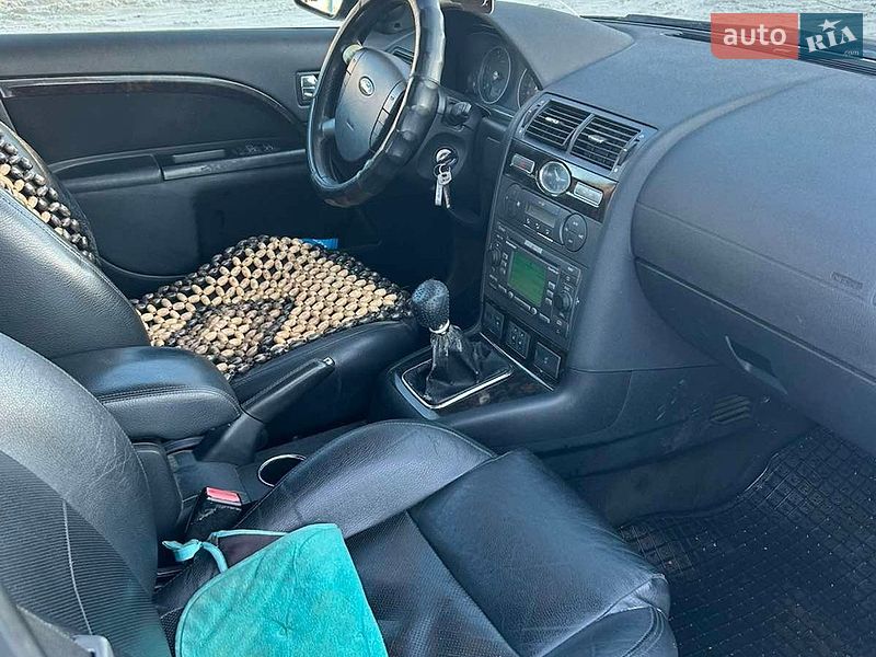 Седан Ford Mondeo 2006 в Киеве