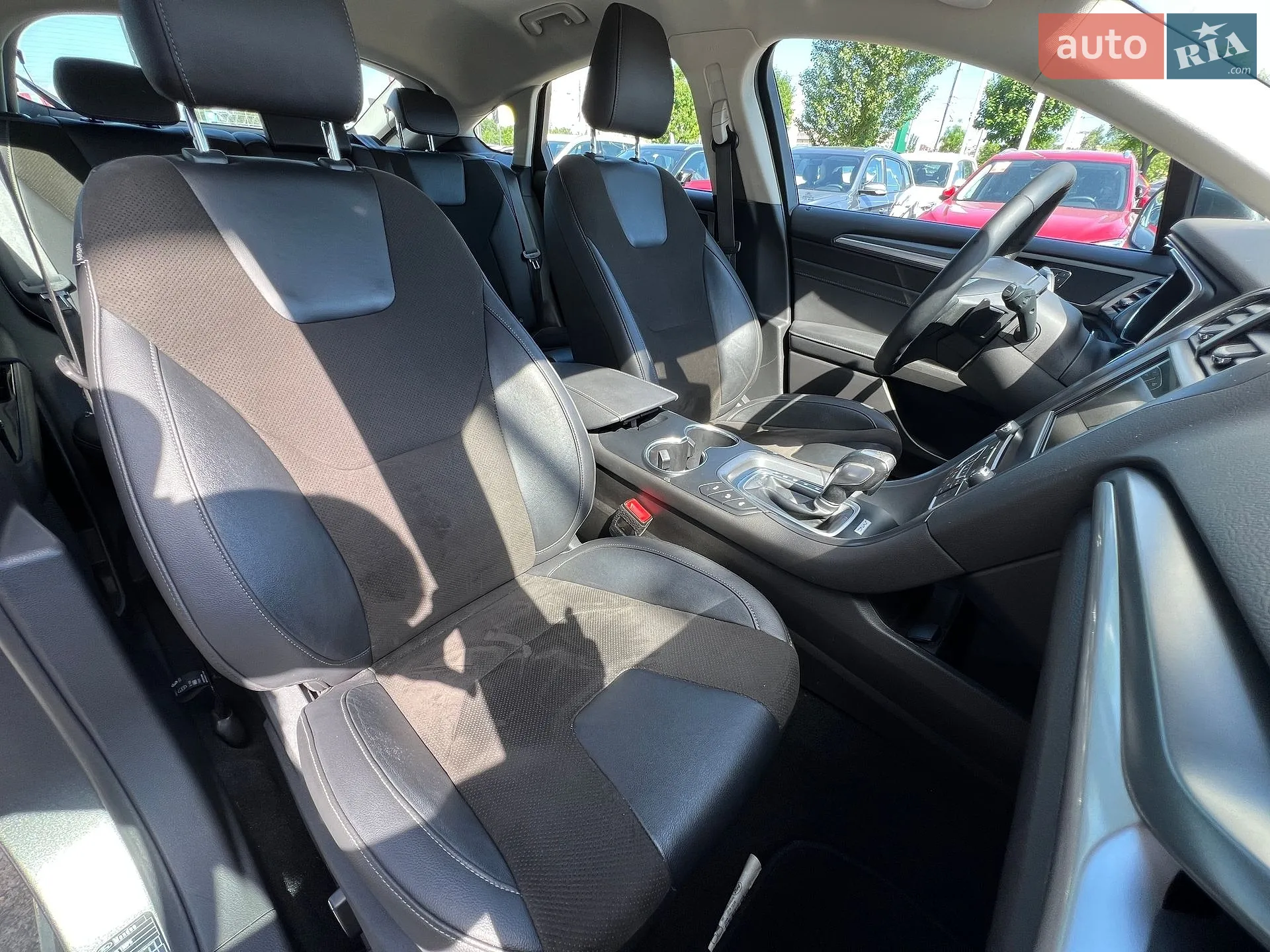 2018 Ford Mondeo - мініатюра 31