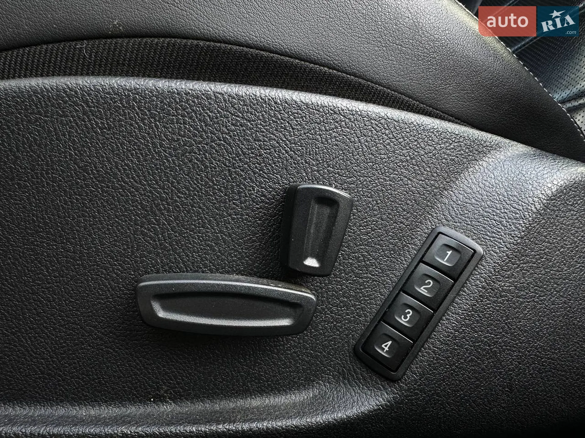 2011 Ford Mondeo - мініатюра 17