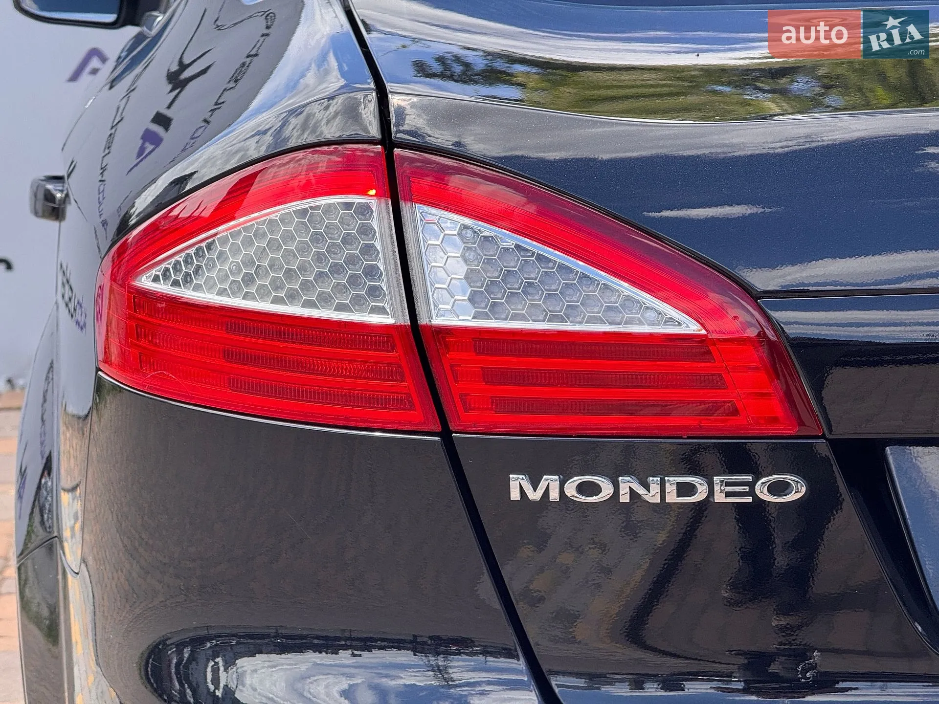 2010 Ford Mondeo - мініатюра 24