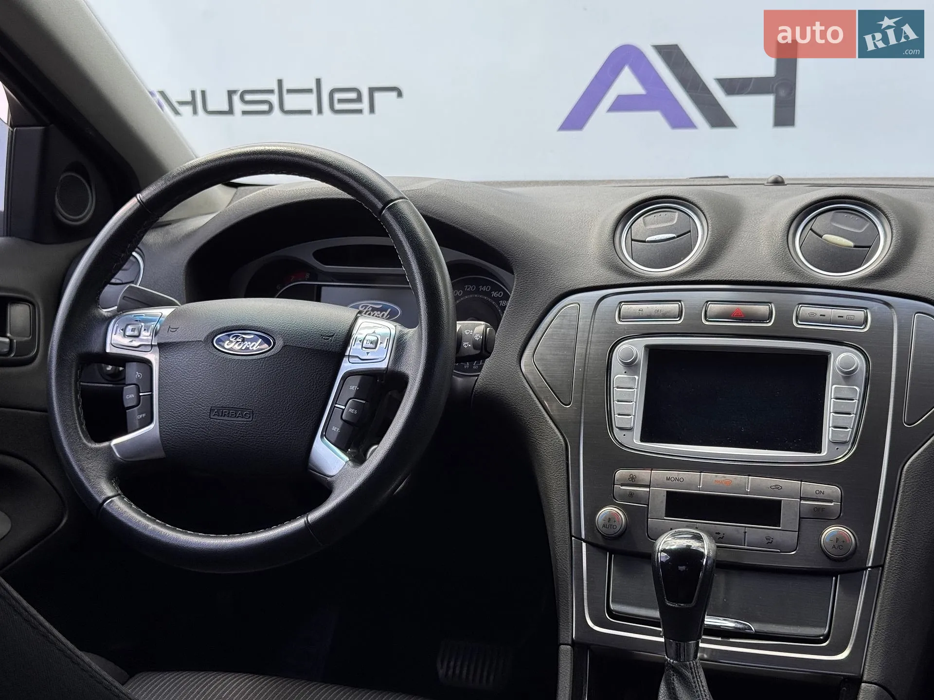 2010 Ford Mondeo - мініатюра 29