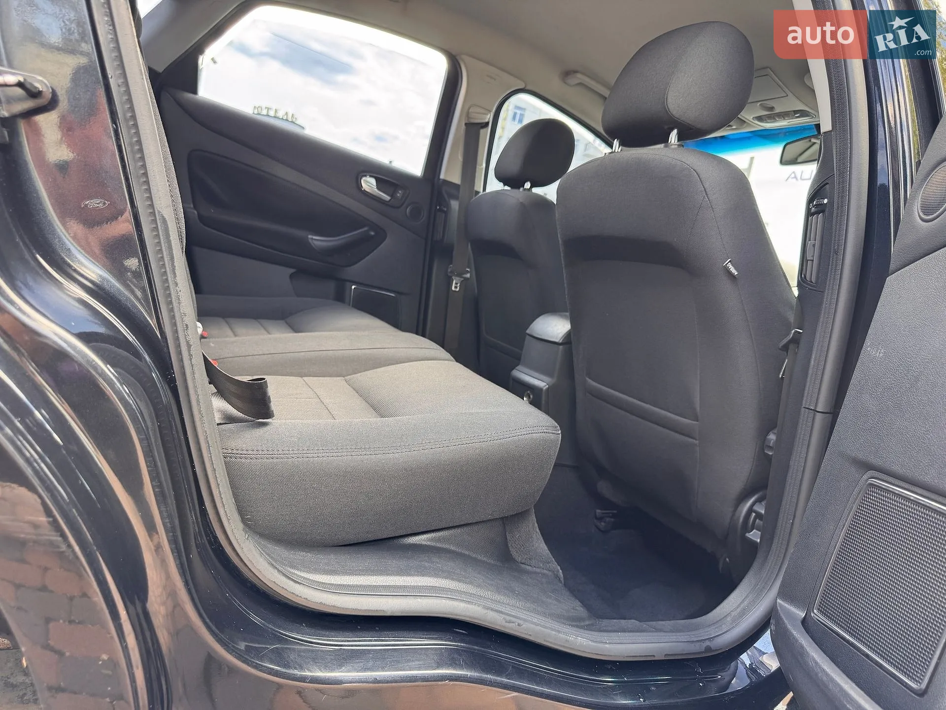 2010 Ford Mondeo - мініатюра 39