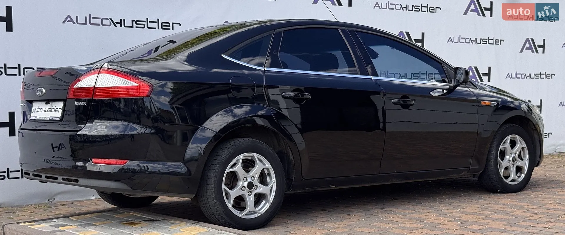 2010 Ford Mondeo - мініатюра 21