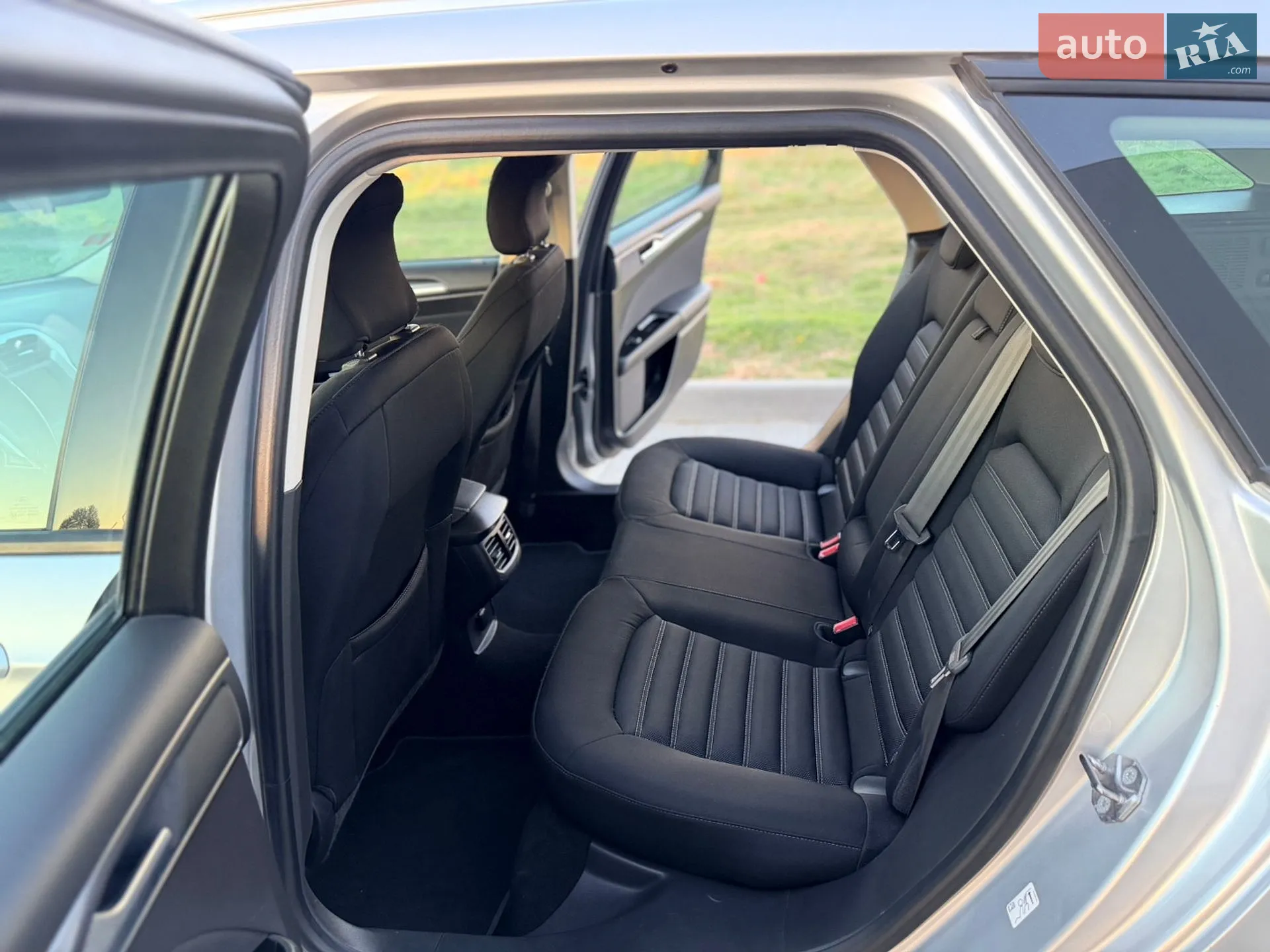 2016 Ford Mondeo - мініатюра 25